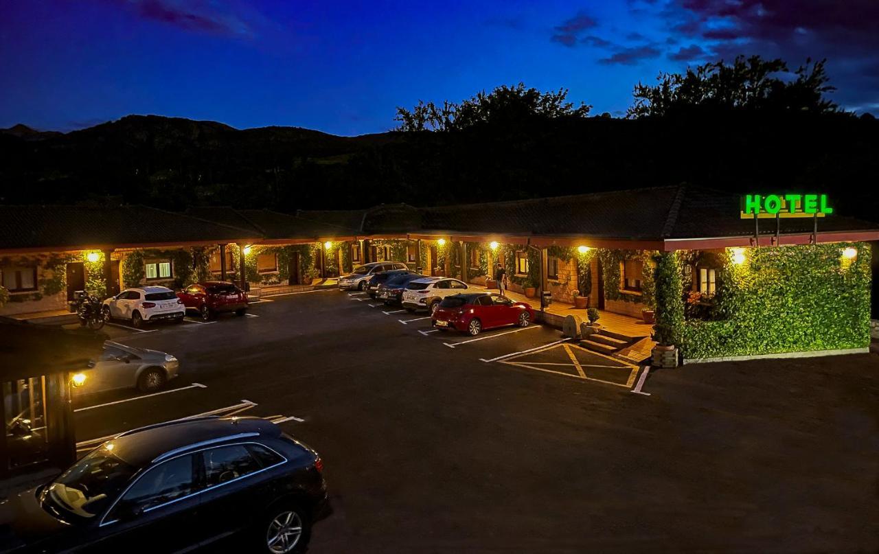 Hotel Rural "La Ruta De Cabrales" Mestas De Con Exterior photo